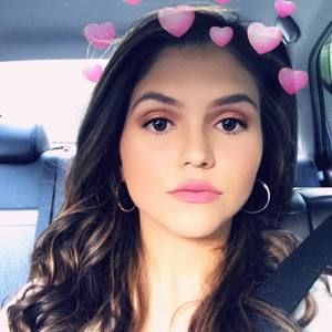 Meet your Posher, Alanis